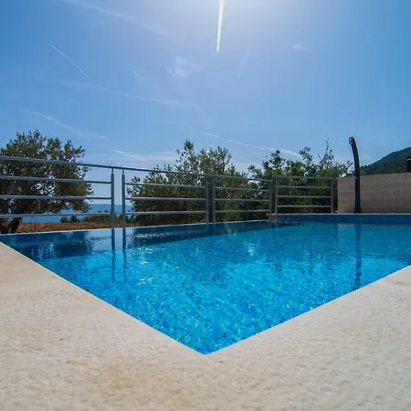 Lägenhet Nikola - Pool Side *